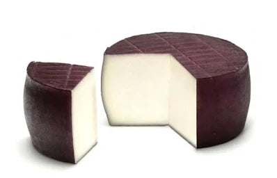 Murcian wine cheese