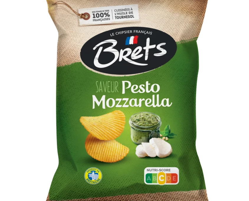 Brets wavy chips with Pesto Mozzarella flavor