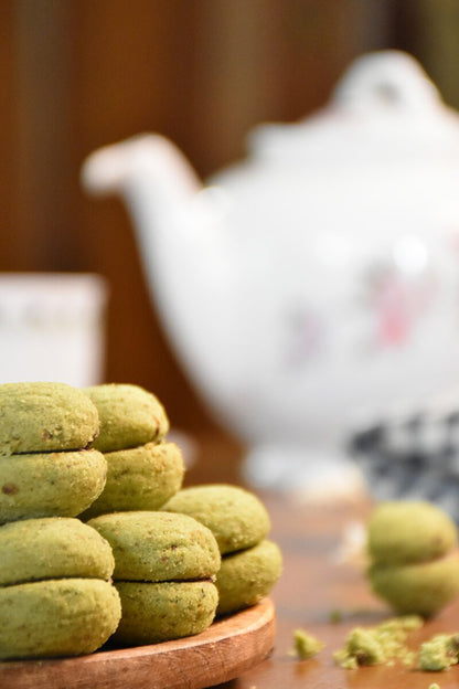 Baci di Dama - Cocoa & Pistachio