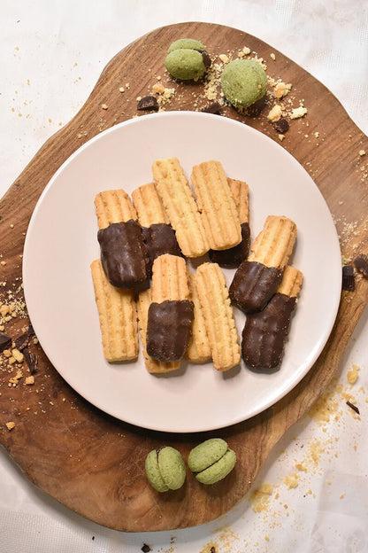 Crumiri Cookies - Classic & Chocolate