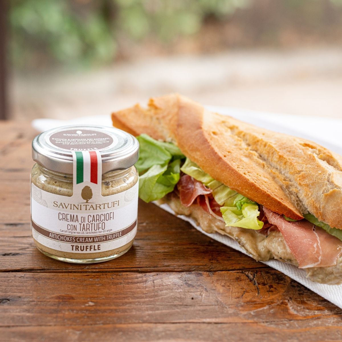 Artichokes cream with truffle